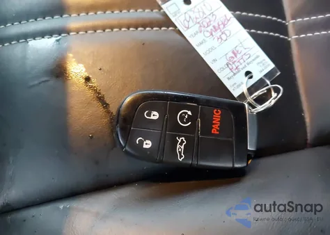 2023 Chrysler 300 300S z USA, uszkodzony, nr VIN 2C3CCABG6PH620396